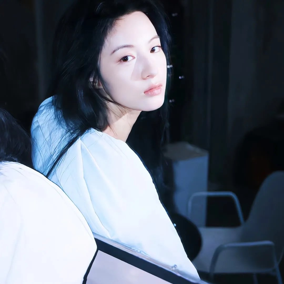 少女救地球